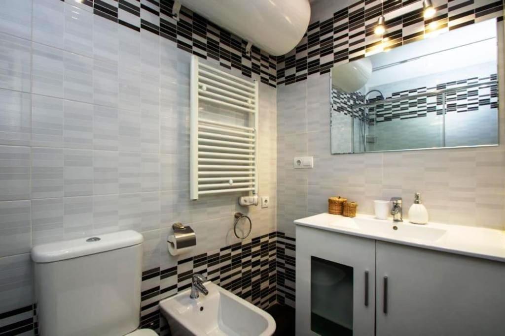 Sunny Apartment In Center Of Marbella ! Ngoại thất bức ảnh